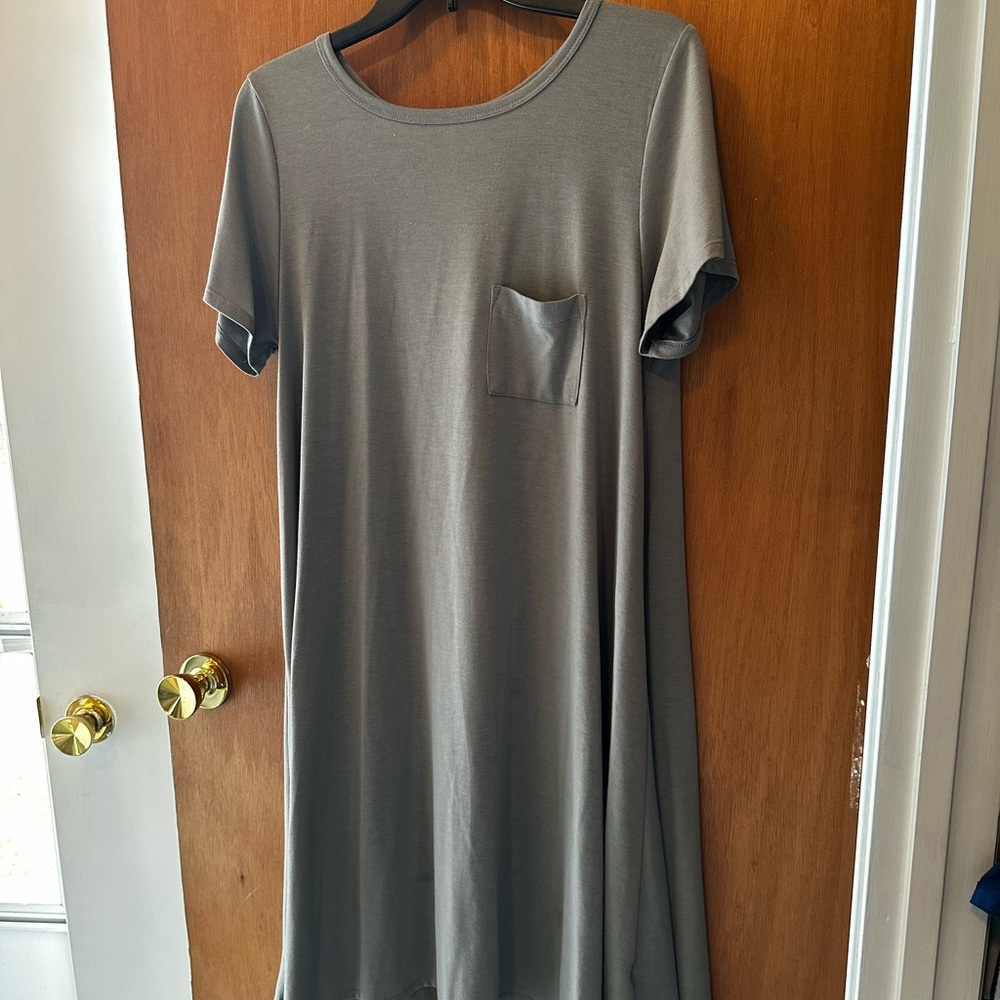 Lularoe Carly- solid grey